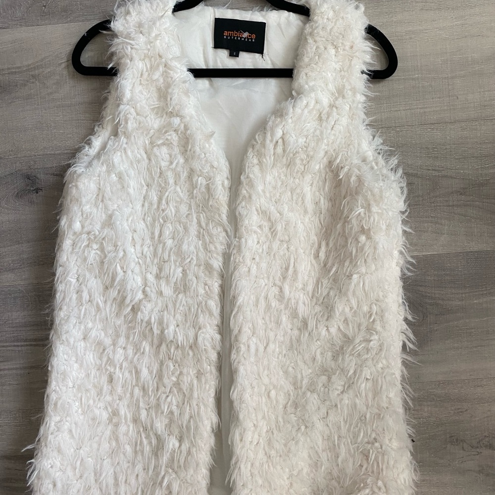 Ambiance outerwear vest